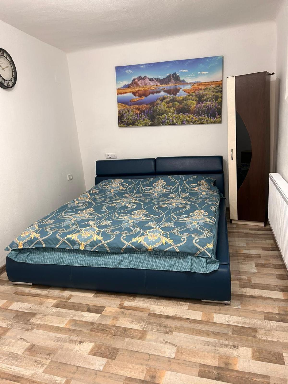 Appartement Apartament Diaconu Coresi à Braşov Extérieur photo