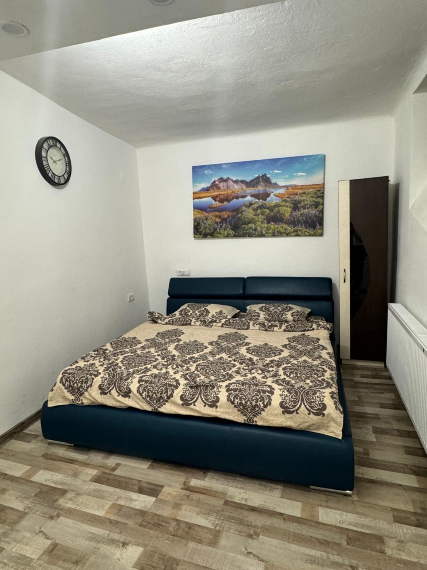 Appartement Apartament Diaconu Coresi à Braşov Extérieur photo